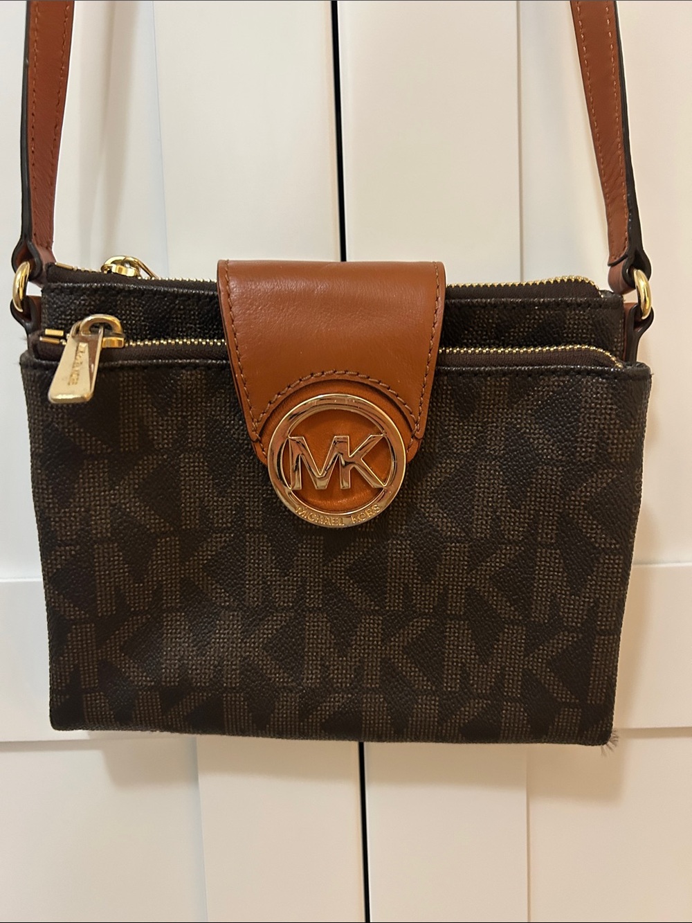 Michael Kors Cross Body Purse